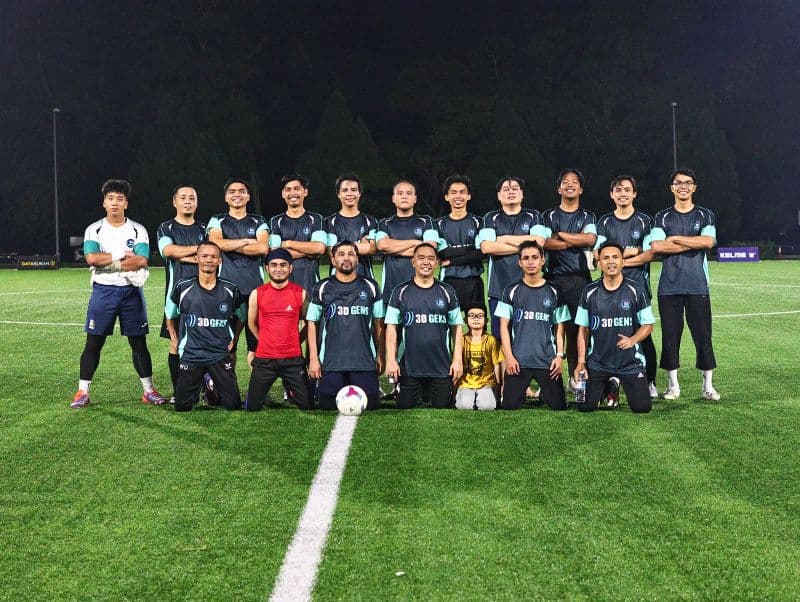 3D Gens football team posing together on the pitch